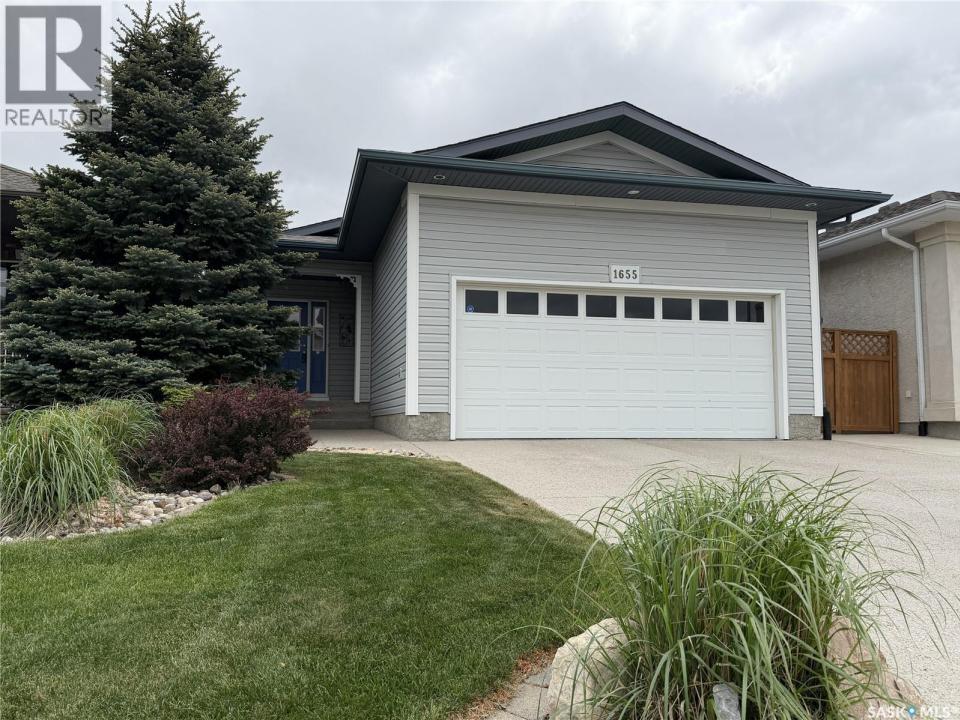 1655 WINGERT DRIVE, Regina, Saskatchewan S4X 4P3, Canadá