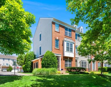 25165 Femoyer Terrace, Chantilly, Virginia 20152, USA