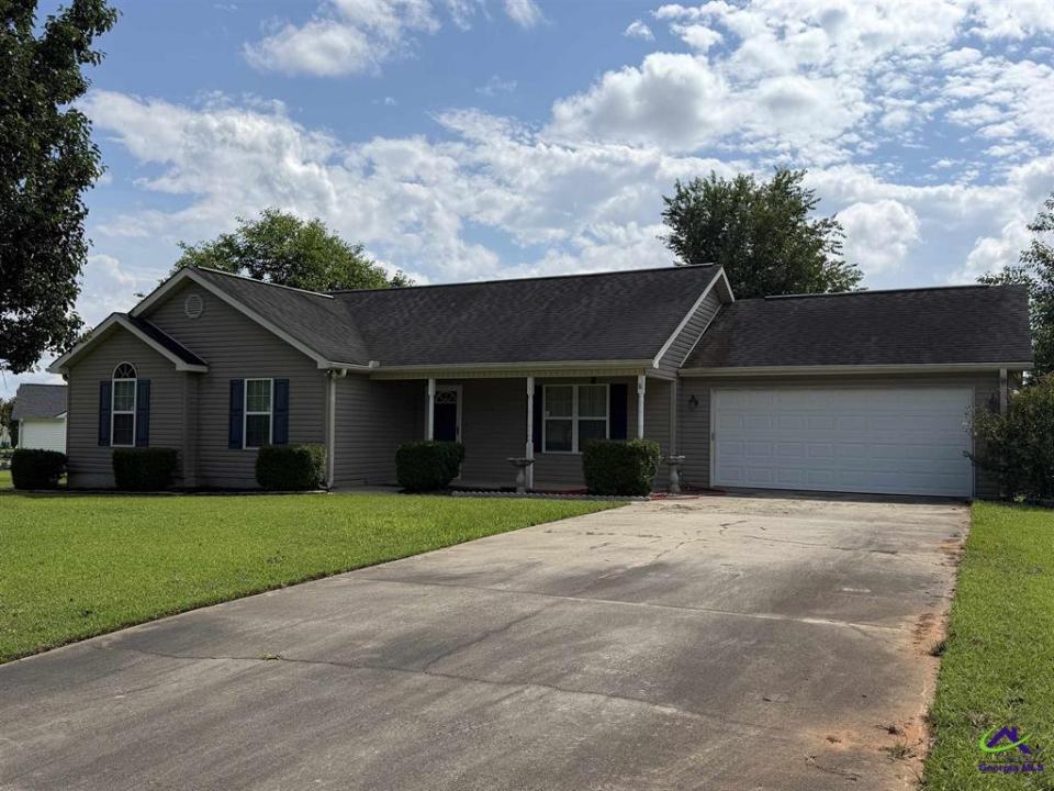 104 Lonesome Doe, Kathleen, Georgia 31047