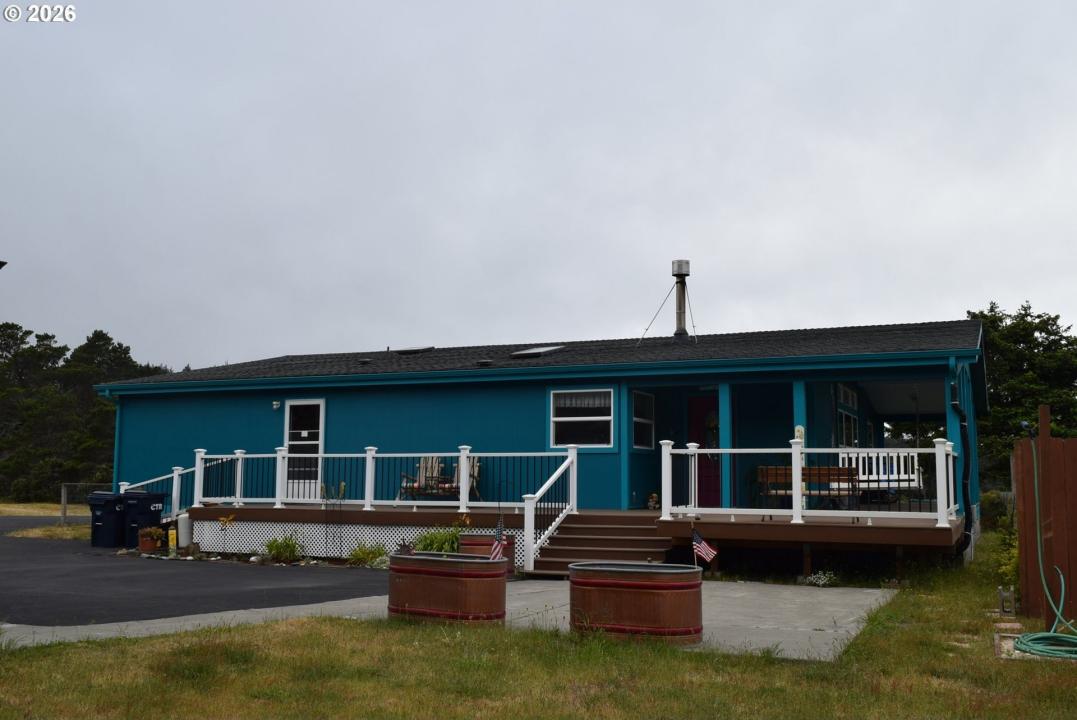 24120 CARPENTERVILLE Rd, GoldBeach, Орегон 97444, Соединенные Штаты