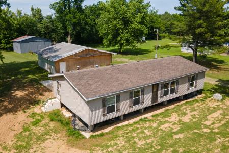 17203 #9 Blacktop, West Frankfort, Illinois 62896, USA