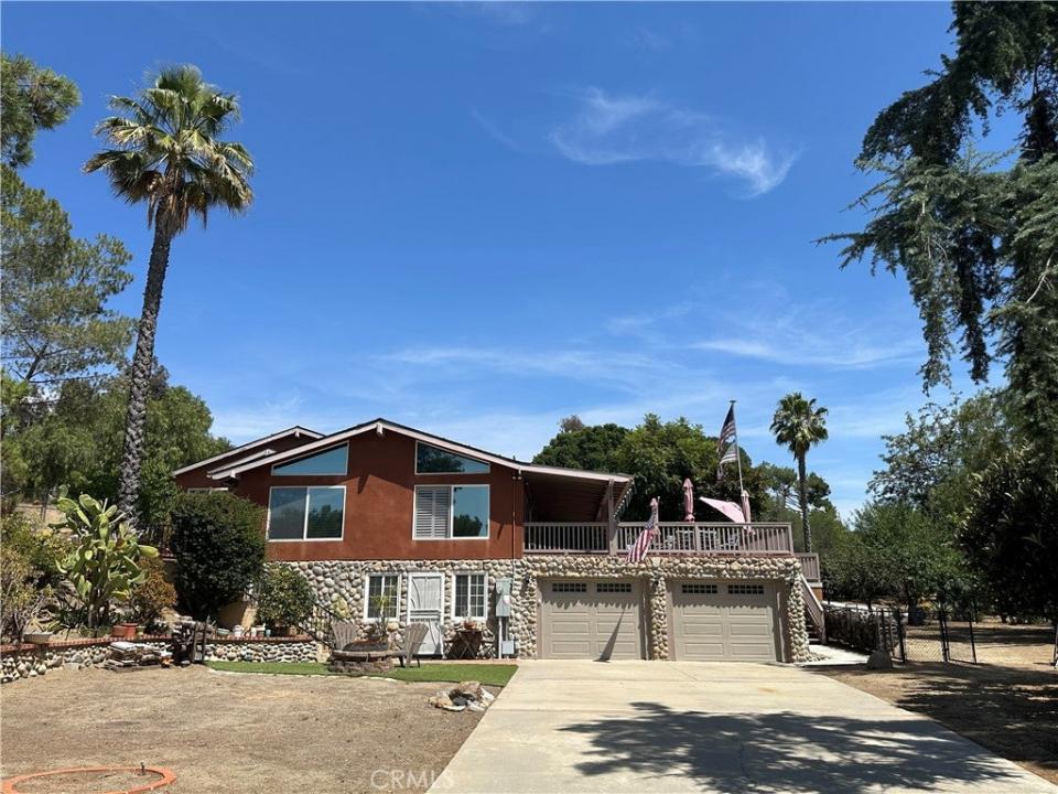 1026 Arnold Way, In Stile Alpino, California 91901, Stati Uniti
