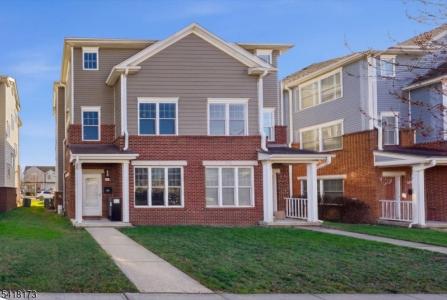181 Court St, Newark City, New Jersey 07103-3824, USA