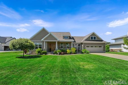 6689 Yamoto Way, Fennville, Michigan 49408, USA