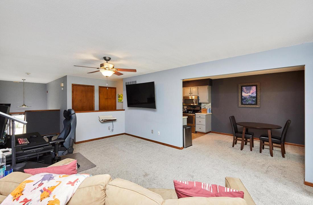 4935 Woodland Avenue, West Des Moines, Iowa 50266, États-Unis
