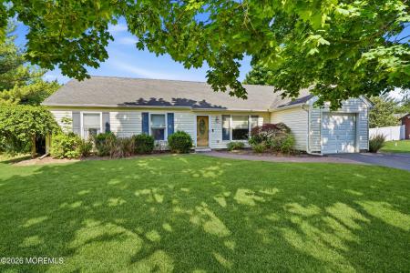 881 Eaglehurst Court, Toms River, NJ 08753, USA