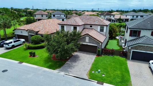 7146 Sandgrace Lane, Greenacres, 佛罗里达州 33463, 美国
