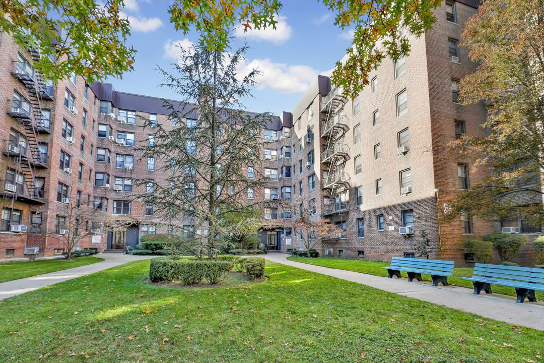 2260 Burnett St #6B, Brooklyn, New York 11229, États-Unis
