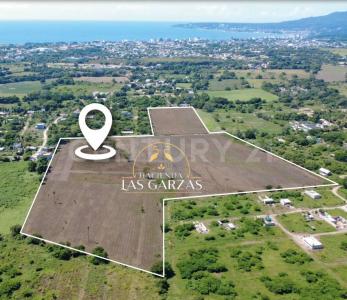 Av. de las Aves 1,, Bahía De Banderas, Nayarit 63732, Mexico