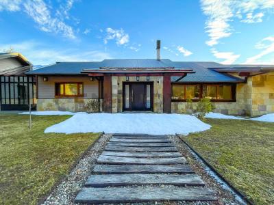 Bahía Montaña 20, Villa La Angostura, Neuquén 8407, Argentinien