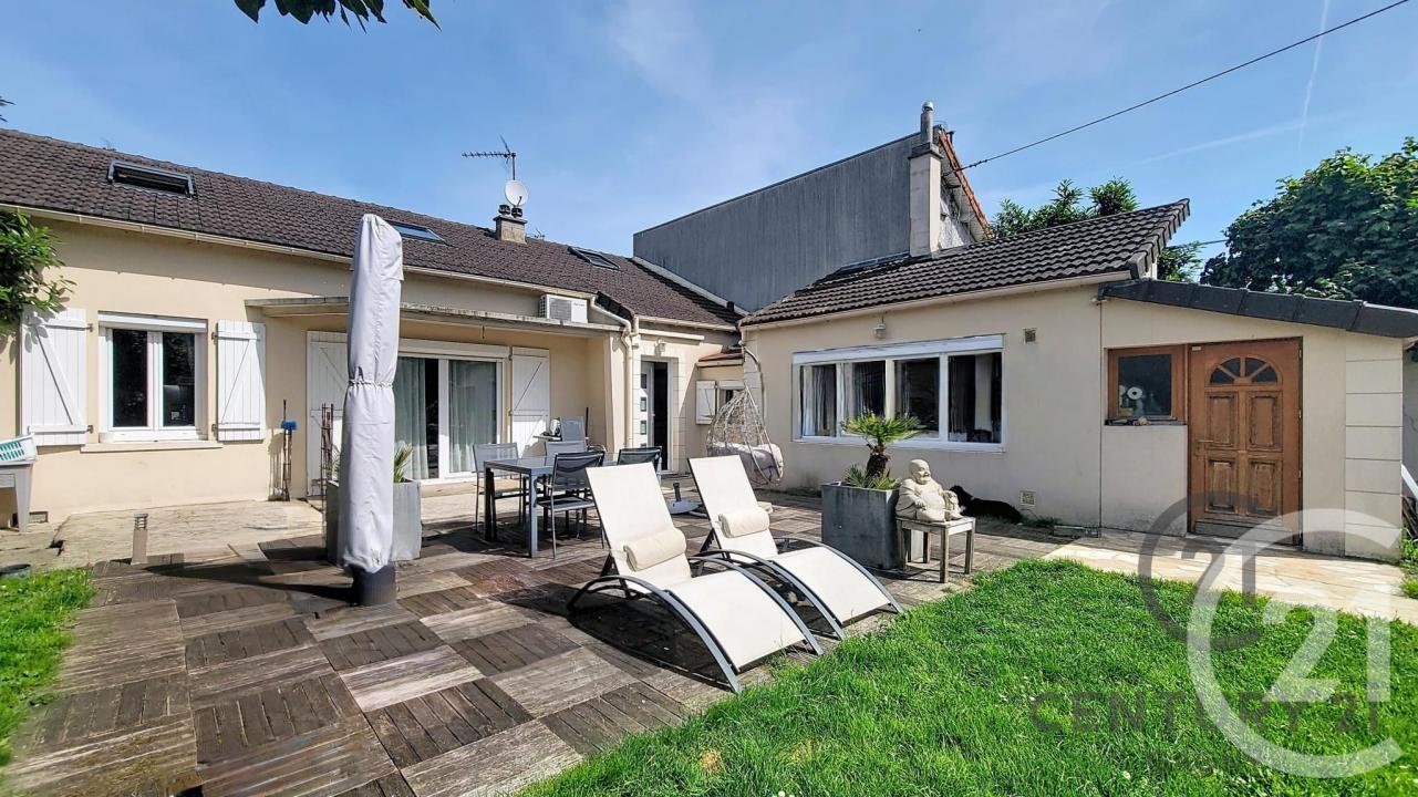 Neuilly Sur Marne, Île-de-France 93330, France