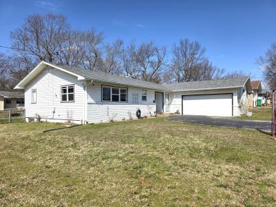 1967 S ST CHARLES AVE, SPRINGFIELD, Missouri 65804, USA