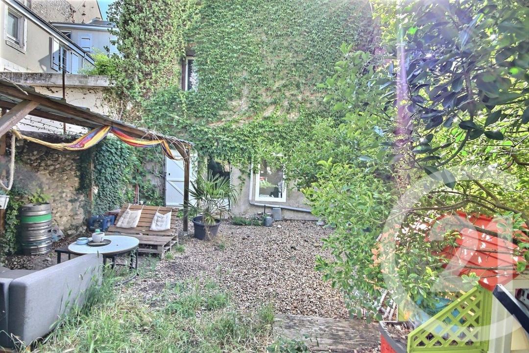 Mer, Centre 41500, France