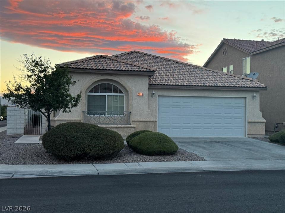 5615 Doe Springs Place, North Las Vegas, Nevada 89031, Stati Uniti