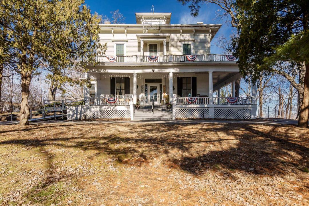 2200 W Memorial Drive, Janesville, Wisconsin 53548, États-Unis