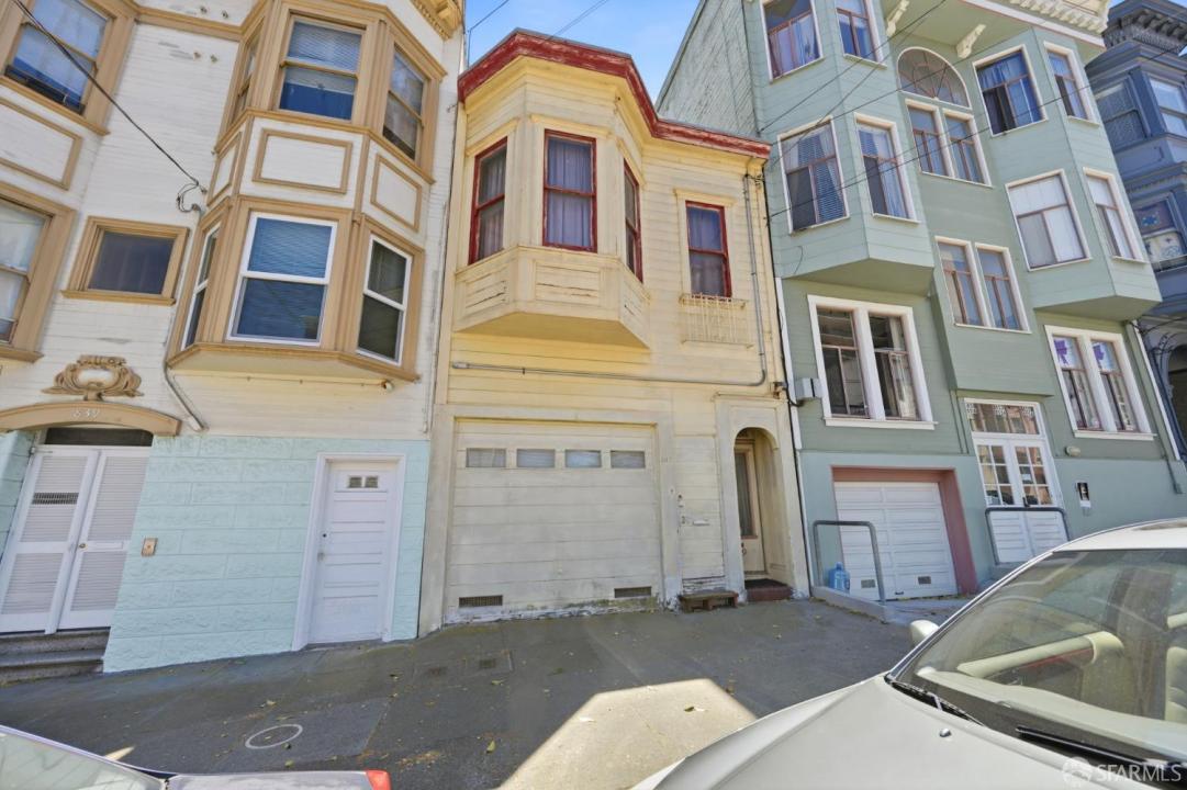 847 Greenwich, San Francisco, קליפורניה 94133, ארצות הברית של אמריקה