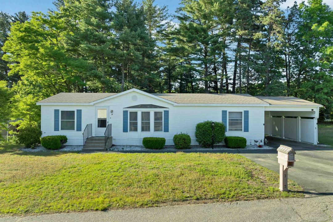 17 Xenia Street, Nashua, New Hampshire 03062, États-Unis