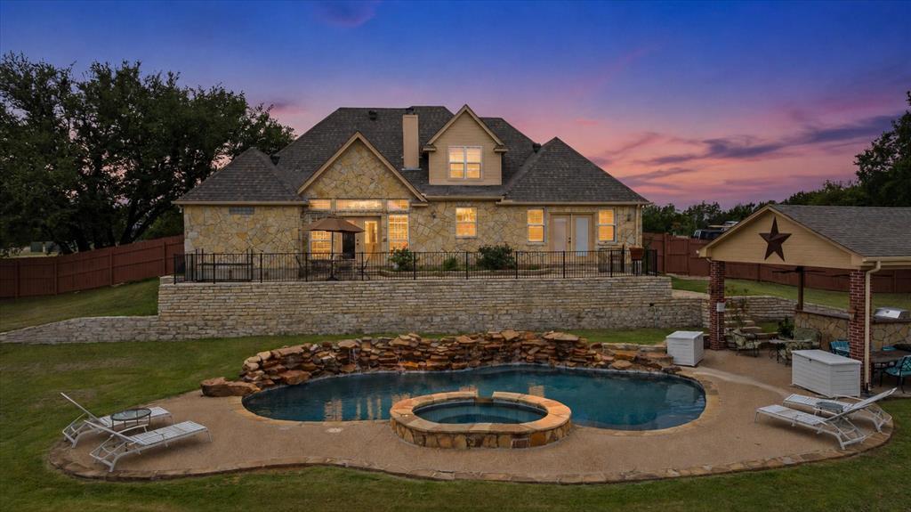 1704 Texas Drive, Glen Rose, 德克薩斯州 76043, 美國