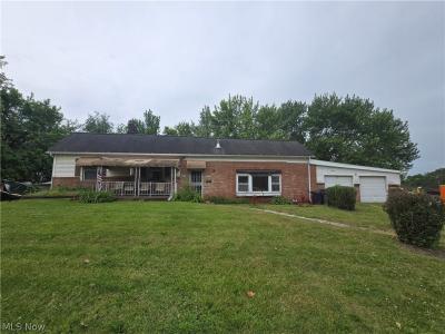 1427 Hawn Street, Youngstown, Ohio 44506, USA