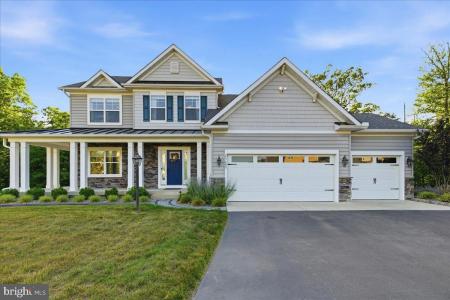 23685 Riverwood Way, Califórnia, Maryland 20619, Estados Unidos