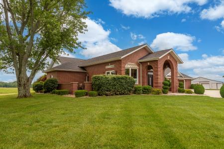 6414 Ava Road, Murphysboro, Illinois 62966, USA