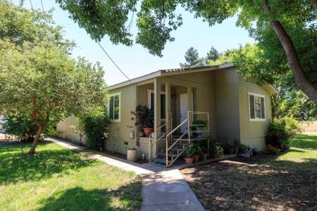 8748 Yosemite, Modesto, California 95357, Stati Uniti