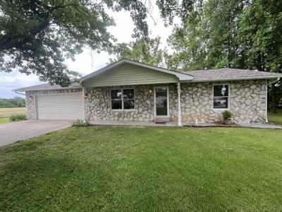 505 Camelot Drive, Desoto, Illinois 62924, Stati Uniti
