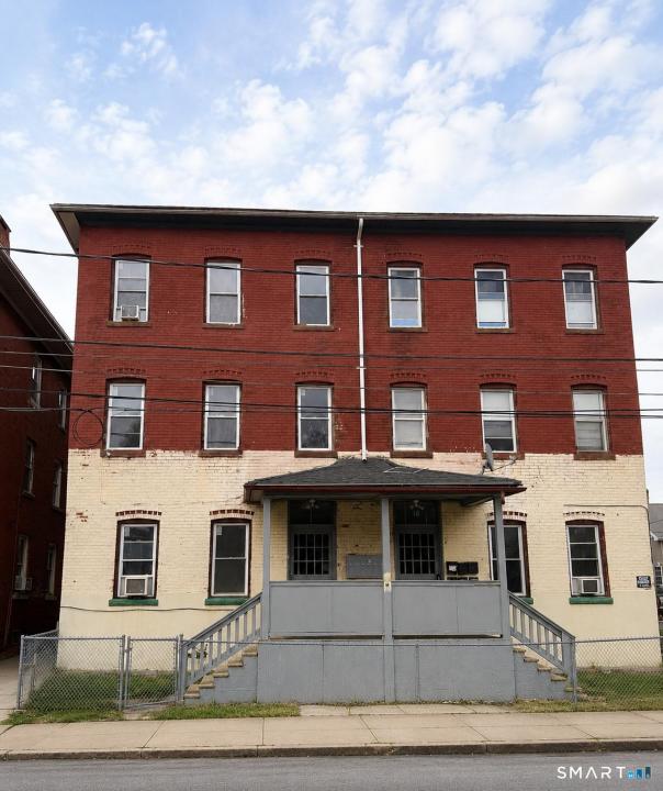 18-20 Lawrence Street, Hartford, Connecticut 06106