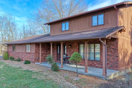 266 Brush Hill Rd, Carbondale, Illinois 62901