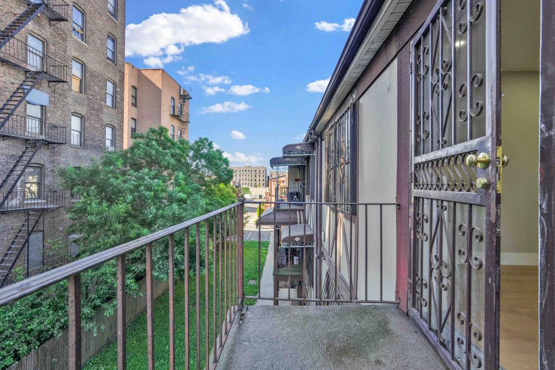936 Union Avenue Unit #C, Bronx, New York 10459, USA
