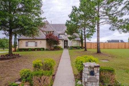 1901 E Woodland Circle, Muskogee, Oklahoma 74403, USA