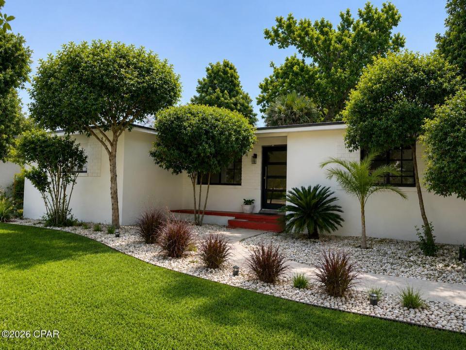 523 S Bonita Avenue, Panama City, 佛罗里达州 32401, 美国