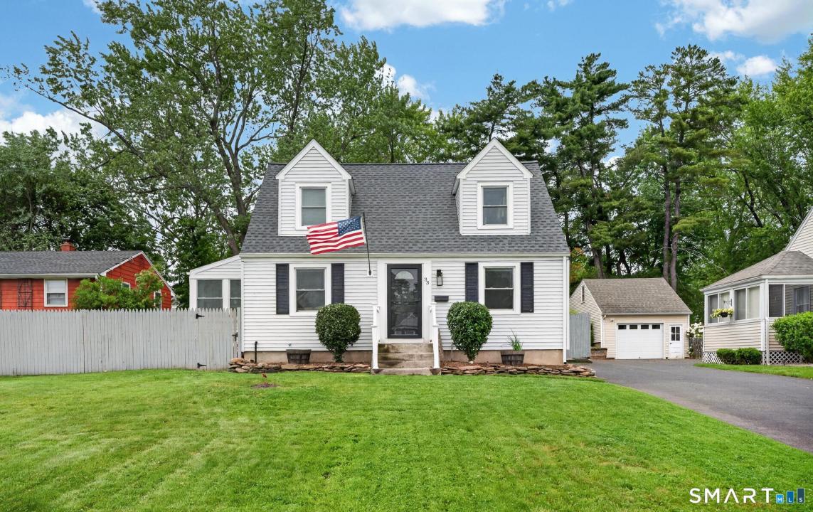33 Sinclair Street, Windsor, קונטיקט 06095, ארצות הברית של אמריקה
