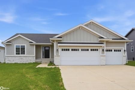 2640 Abbott Drive, Waukee, Iowa 50263, USA