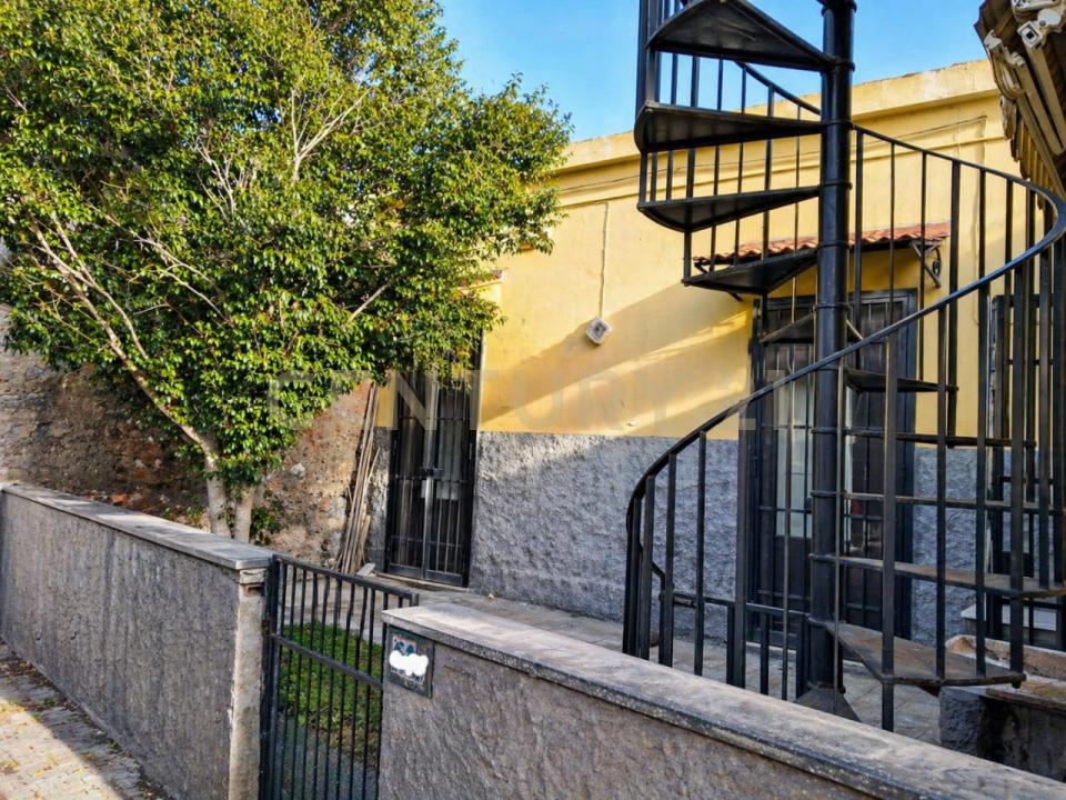 Via Ariazzi, Acireale, Sicilia 95024, Italia