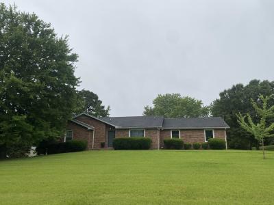 3056 Williamsburg Rd, Clarksville, Tennessee 37043, USA