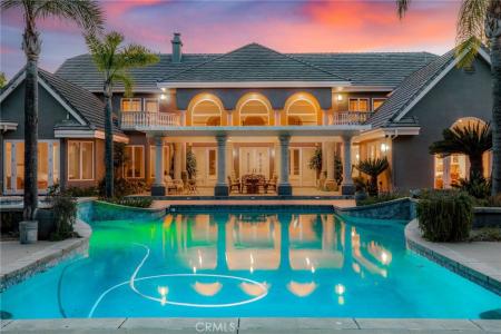 37954 Calle De Lobo, Murrieta, California 92562, USA