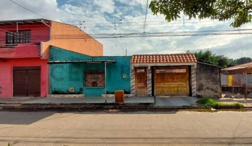 VILLA 1° DE MAYO CALLE #13 , Este, Santa Cruz 00001, Bolivia