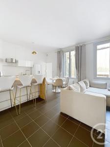 Orleans, Centre 45000, Pháp