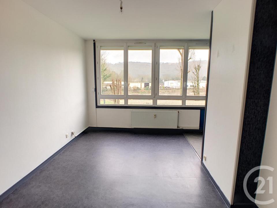 Deville Les Rouen, Haute-Normandie 76250, Frankreich