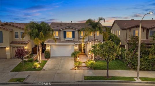 17765 Cape Jasmine, Canyon Country, California 91387, USA