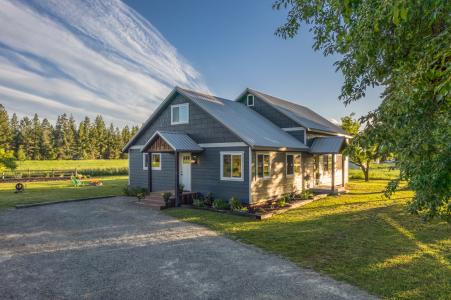 66022 Highway 2, Bonners Ferry, Idaho 83805, États-Unis