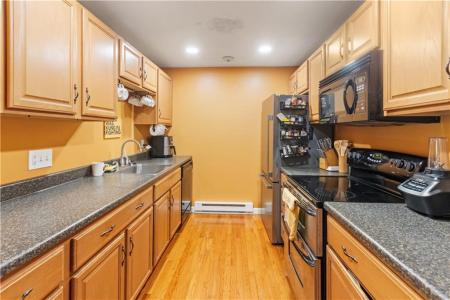 117 John Street , 11, Lincoln, Rhode Island 02865, USA