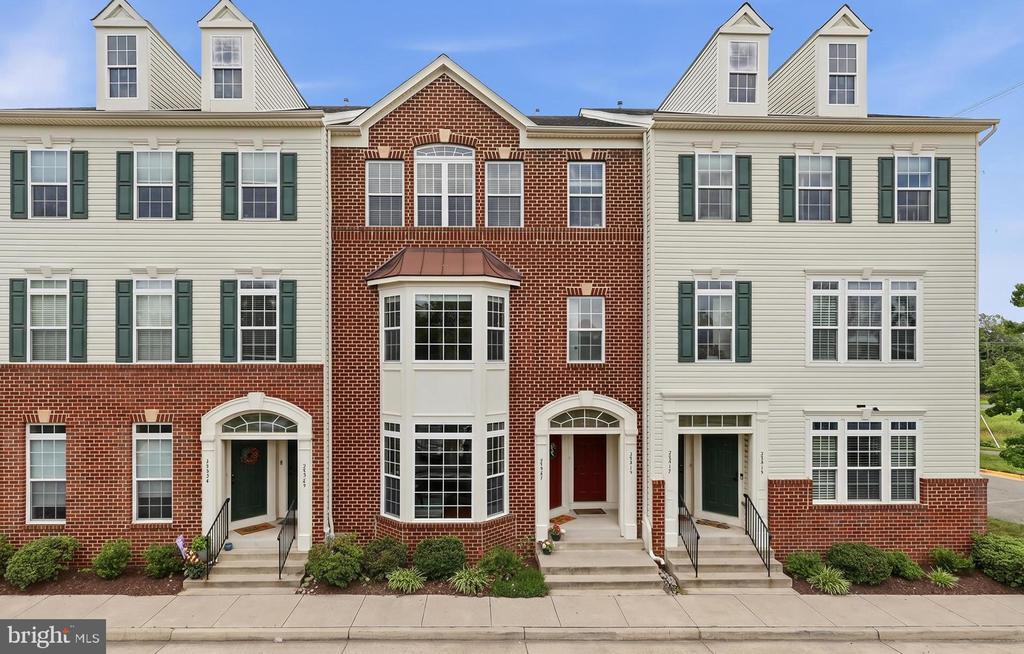 25321 Patriot Terrace, Aldie, Virginia 20105, USA