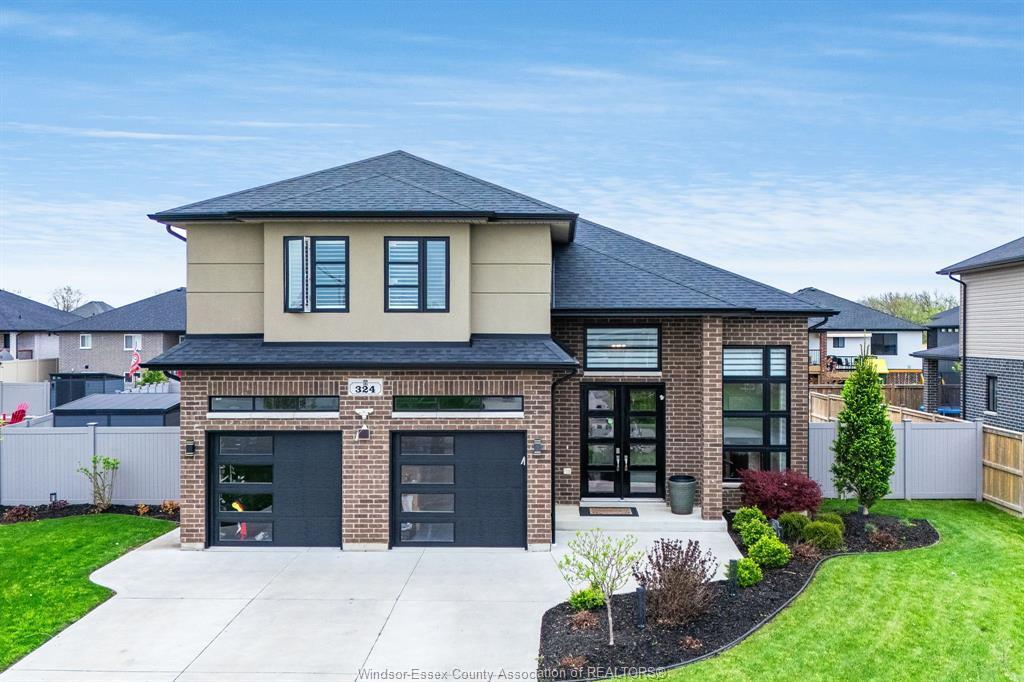 324 PATTEN CRESCENT, Amherstburg, Ontario N9V 0G3, Canada