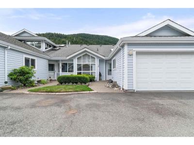 730 MCCOMBS DRIVE, Harrison Hot Springs, British Columbia V0M 1K0, Canada
