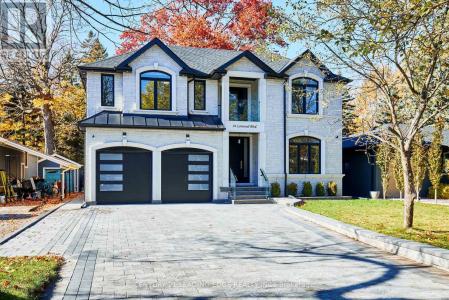 24 LARWOOD BOULEVARD, Toronto (cliffcrest), Ontario M1M 2M5, Canada