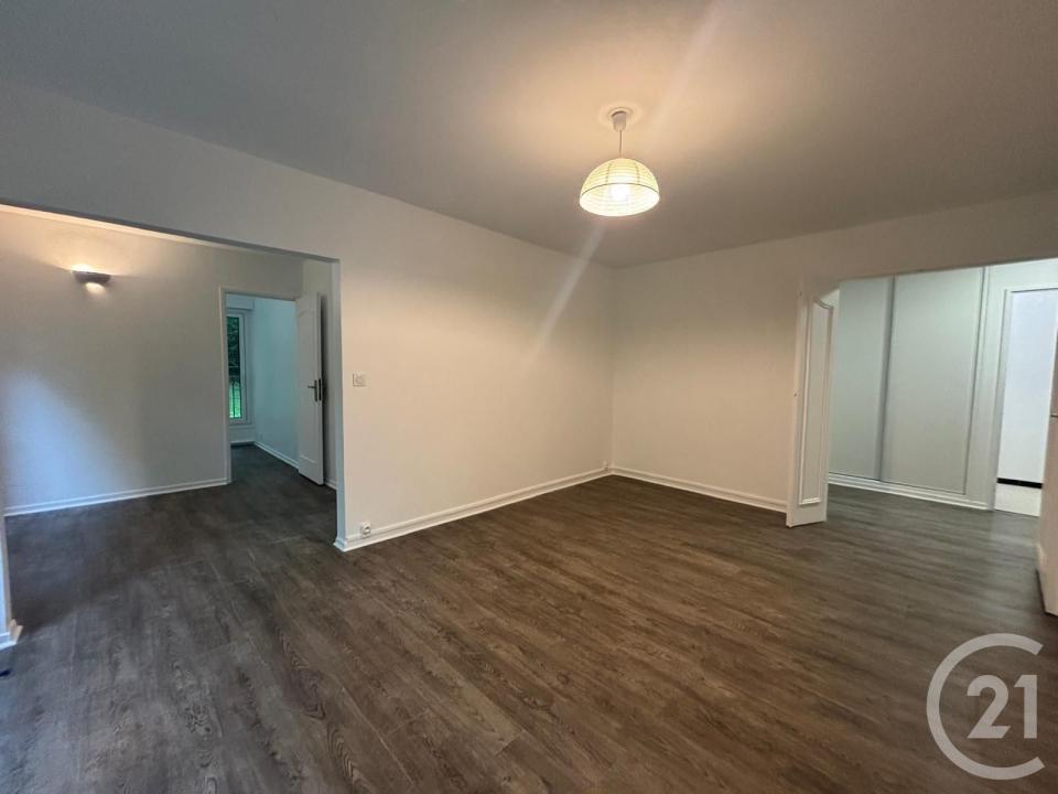 Brunoy, Île-de-France 91800, Pháp