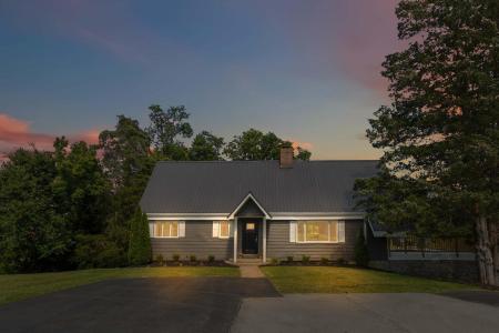 159 Lakeshore Drive, Richmond, Kentucky 40475, USA
