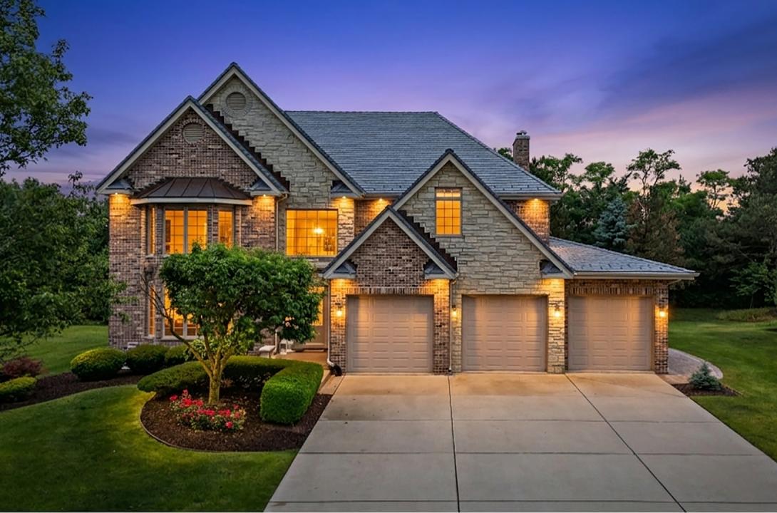 8136 Aberdeen Drive, Palos Heights, אילינוי 60463, ארצות הברית של אמריקה